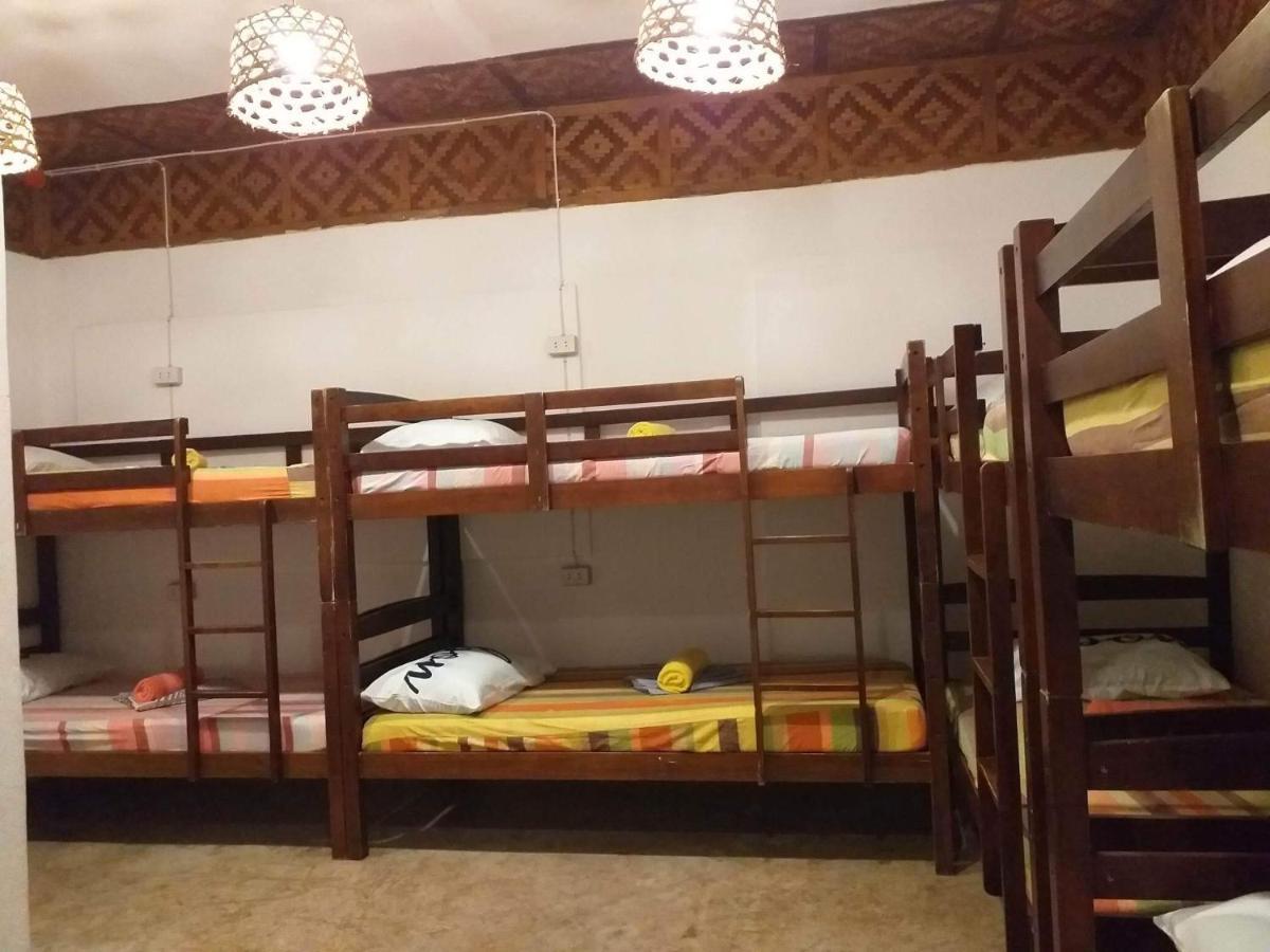 Paraiso Hostel Moalboal Buitenkant foto
